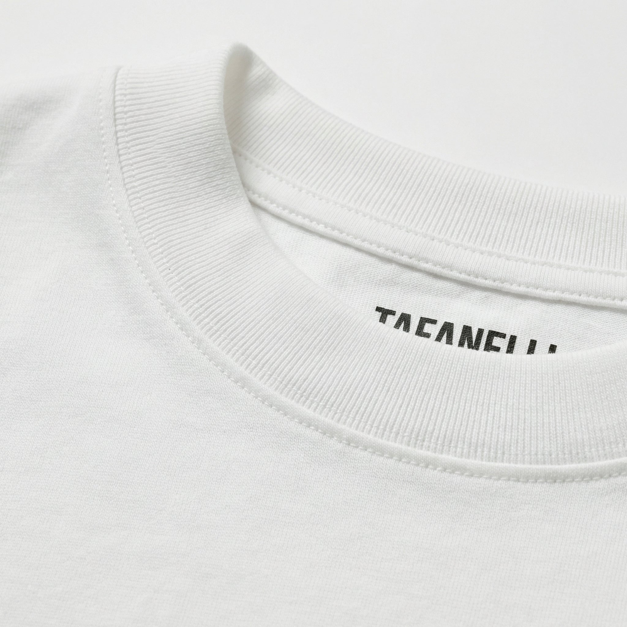 Pourquoi le col de mon t-shirt se détend ?