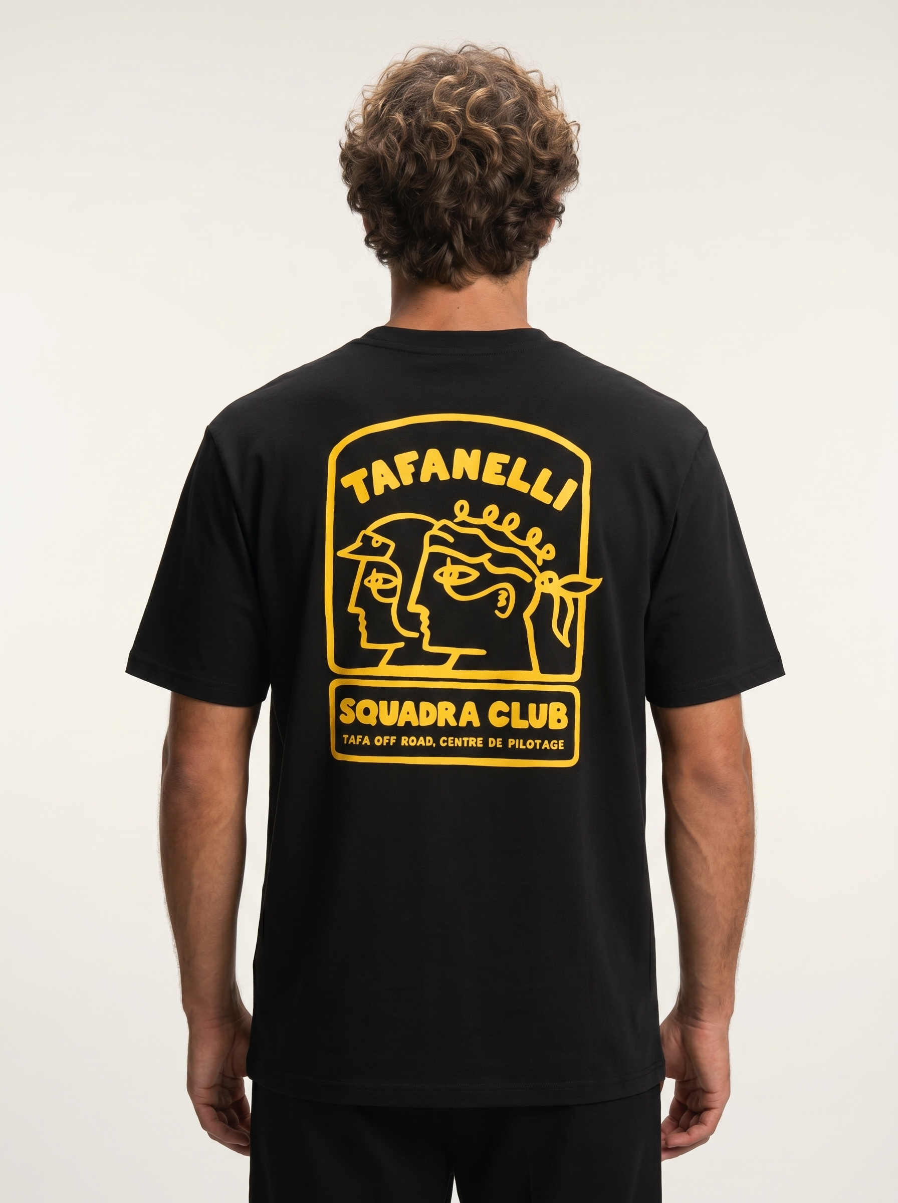 LE SQUADRA CLUB